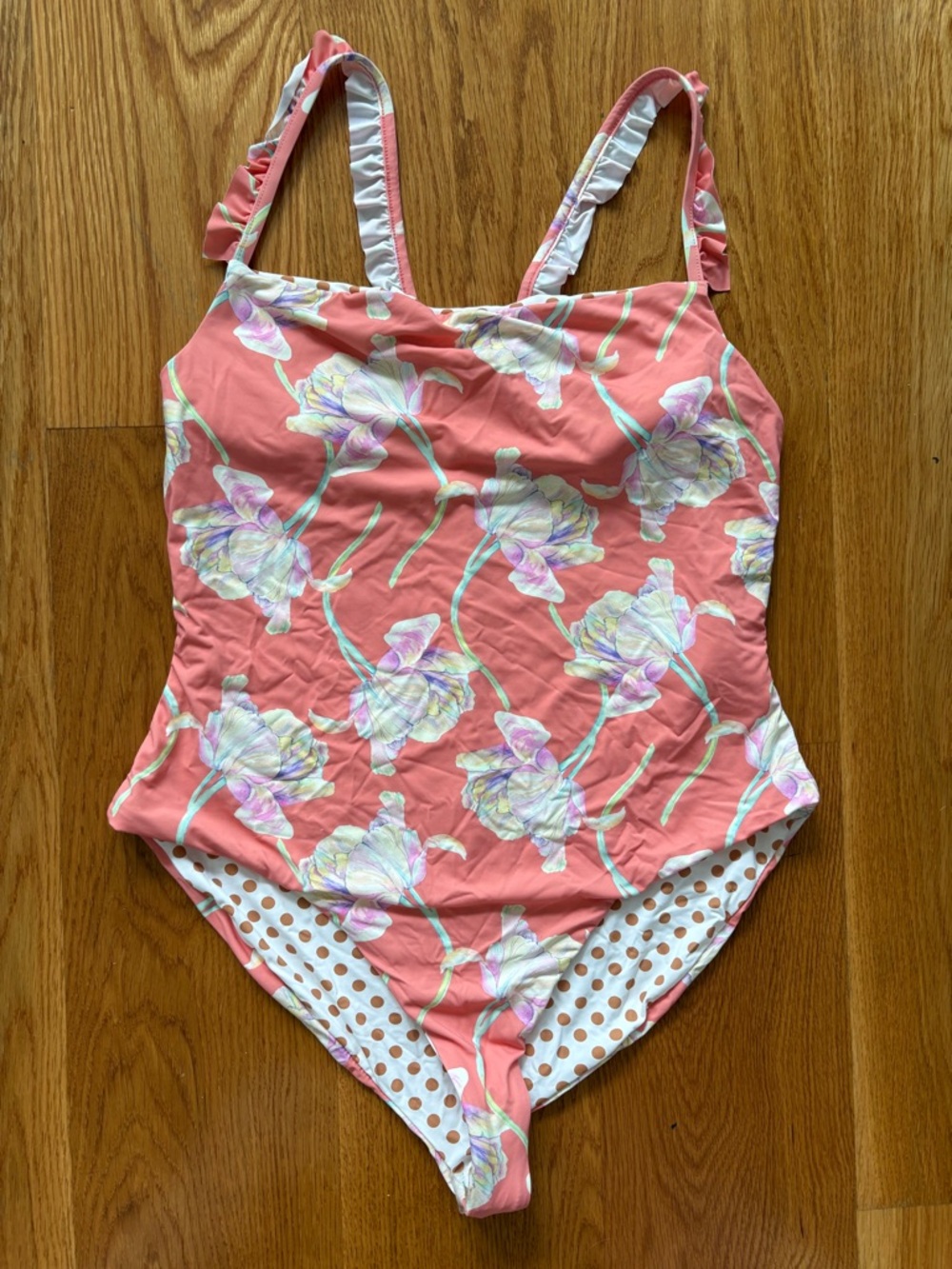 NWT Dippin’ Daisy’s Coral Floral One-Piece Swimsuit with Ruffle Straps (Size L)